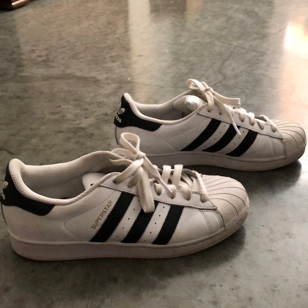 Adidas Superstar